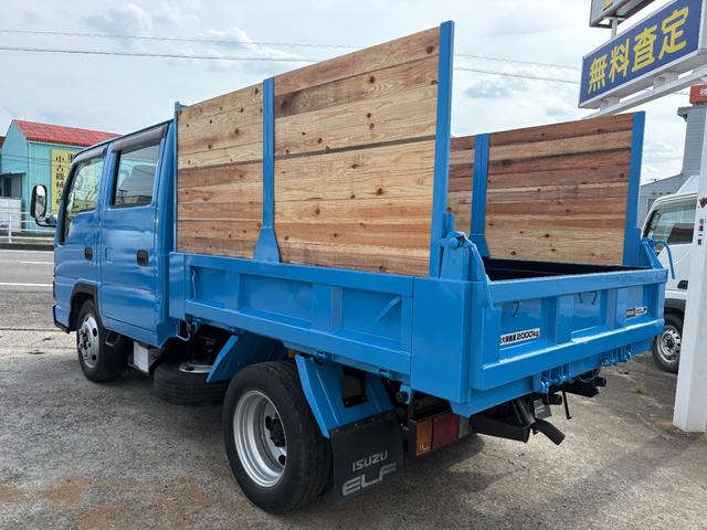 2006 Isuzu Elf – thumbnail 4
