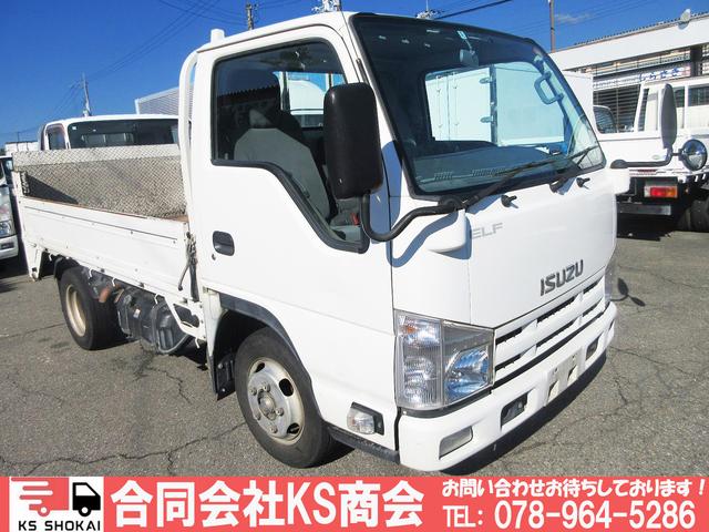 2011 Isuzu Elf