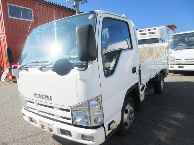 2011 Isuzu Elf – thumbnail 3