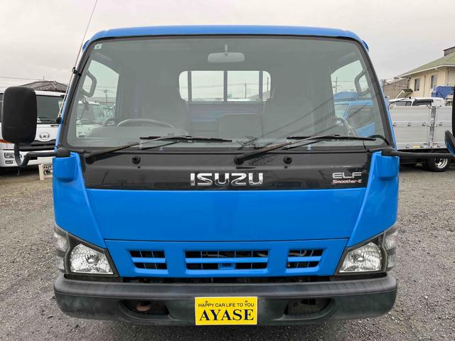 2005 Isuzu Elf – thumbnail 2