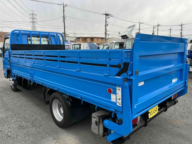 2005 Isuzu Elf – thumbnail 4