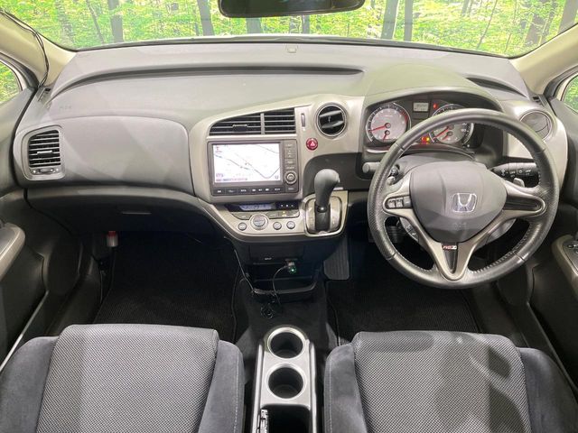 2008 Honda Stream – thumbnail 2