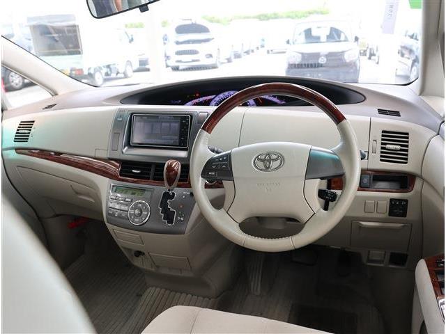 2009 Toyota Estima – thumbnail 4