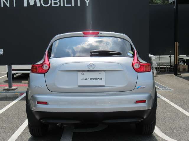 2010 Nissan Juke – thumbnail 4