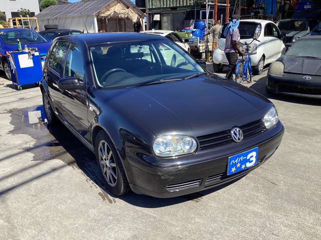 2003 Volkswagen Golf – thumbnail 3