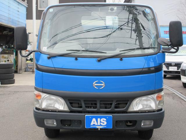 2005 Hino Dutro – thumbnail 4