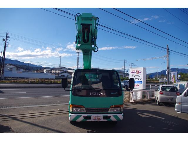 2003 Isuzu Elf