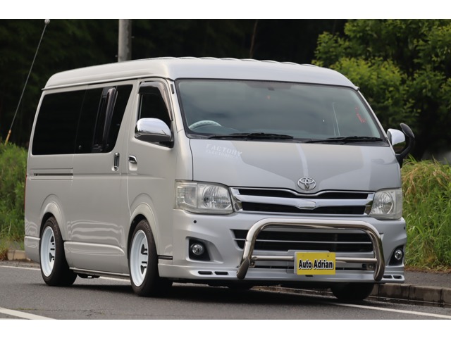 2011 Toyota Regius Ace