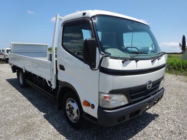 2011 Hino Dutro – thumbnail 3
