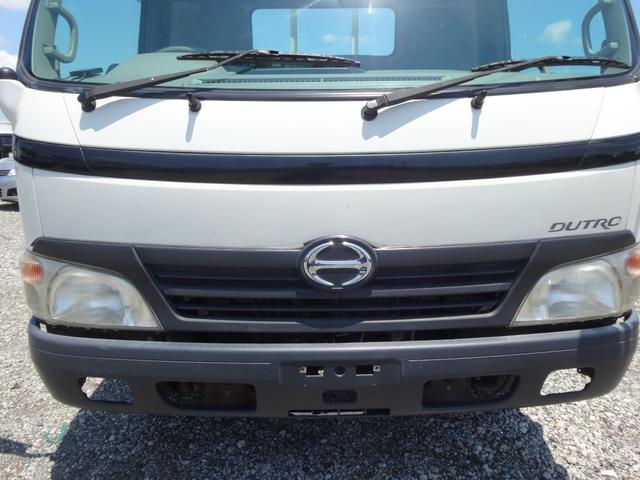 2011 Hino Dutro – thumbnail 4
