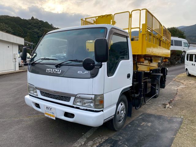 2004 Isuzu Elf