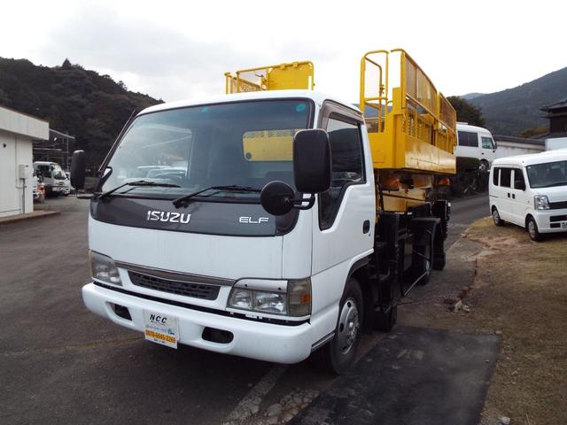 2004 Isuzu Elf – thumbnail 4