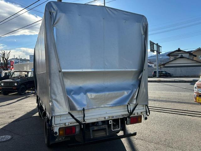 2003 Isuzu Elf – thumbnail 4
