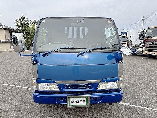 2004 Isuzu Elf – thumbnail 2