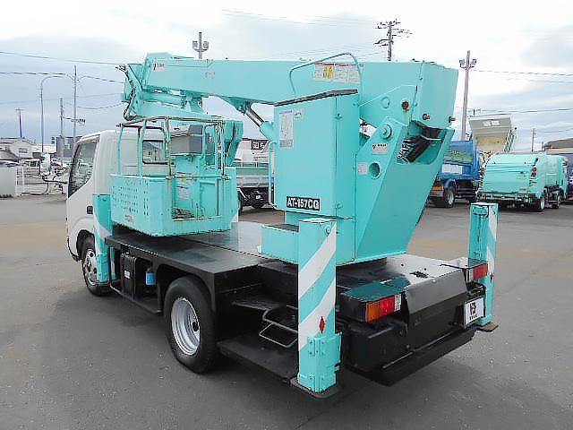 2006 Hino Dutro – thumbnail 4