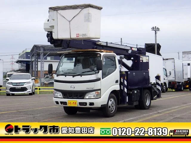 2006 Hino Dutro