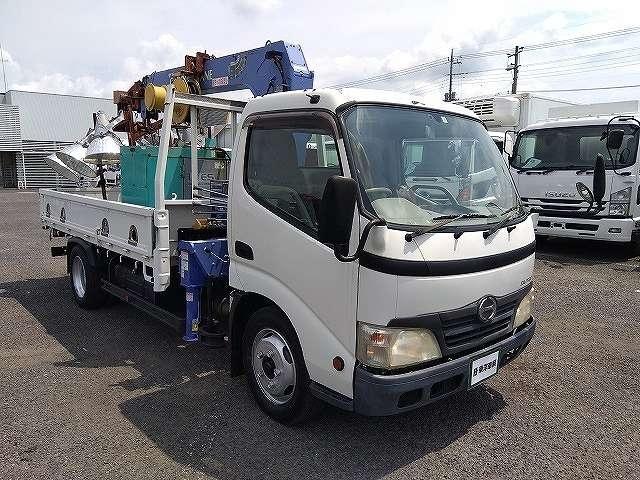 2008 Hino Dutro – thumbnail 2