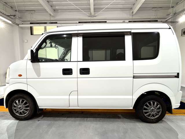 2010 Suzuki Every – thumbnail 4