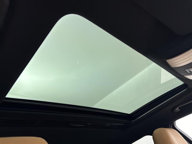 2009 Mercedes-Benz E-Class – thumbnail 3