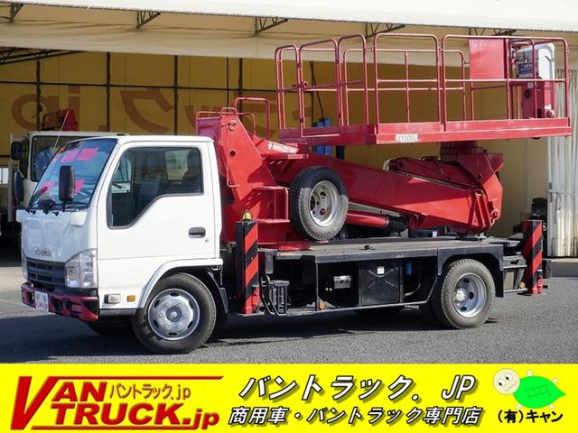 2010 Isuzu Elf