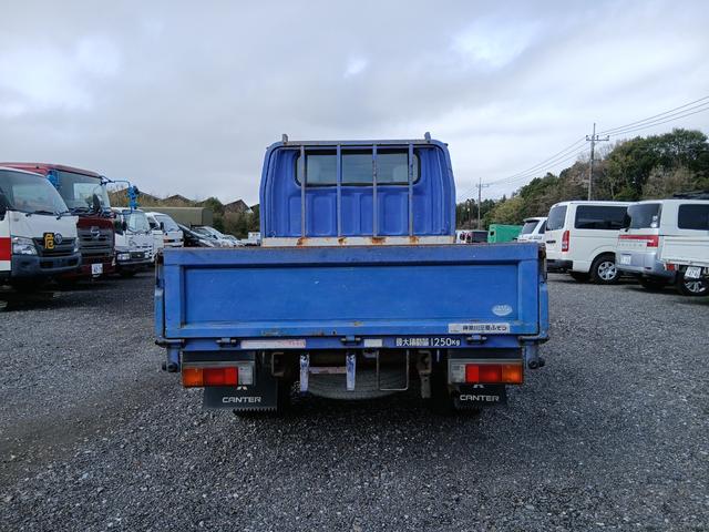 2006 Mitsubishi Fuso Canter – thumbnail 4