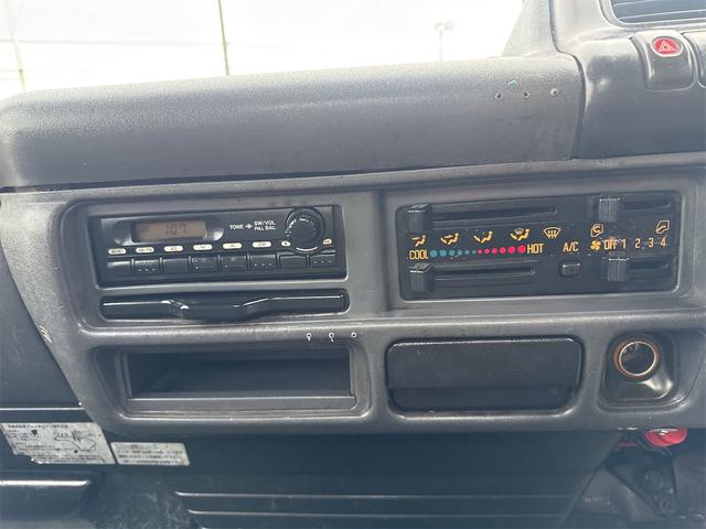 2006 Isuzu Elf – thumbnail 3