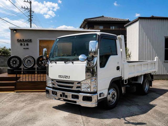2011 Isuzu Elf