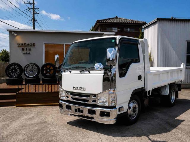 2011 Isuzu Elf – thumbnail 4