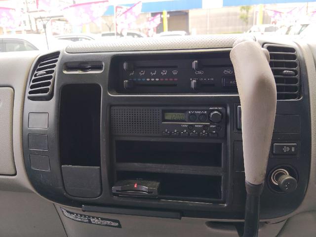 2011 Hino Dutro – thumbnail 3
