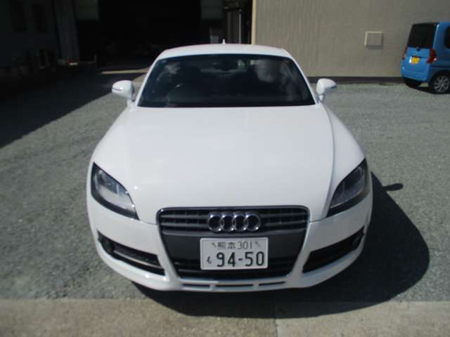 2010 Audi TT – thumbnail 4