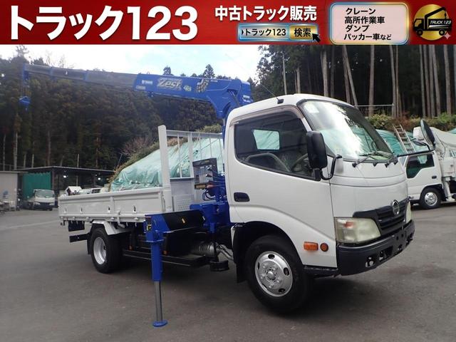 2011 Hino Dutro