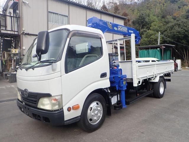 2011 Hino Dutro – thumbnail 3