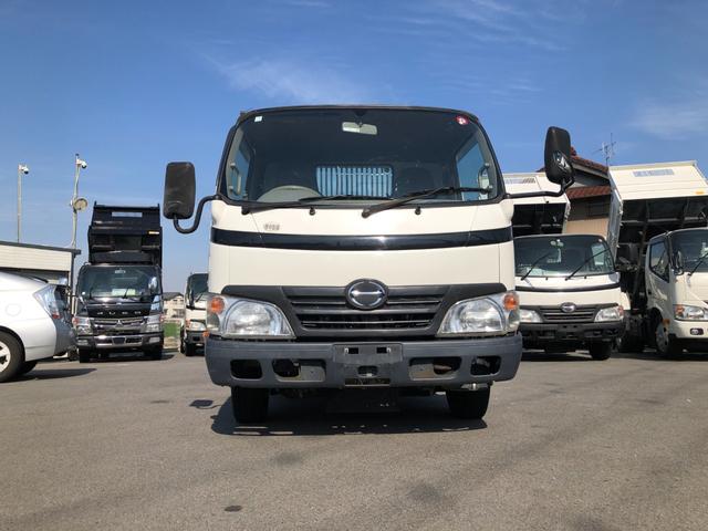 2010 Hino Dutro – thumbnail 2