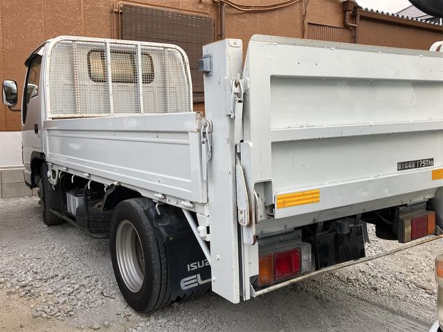 2006 Isuzu Elf – thumbnail 4