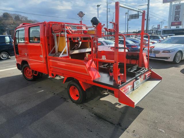 2003 Isuzu Elf – thumbnail 2