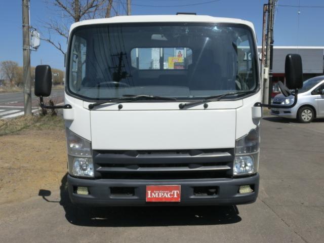 2009 Isuzu Elf – thumbnail 2