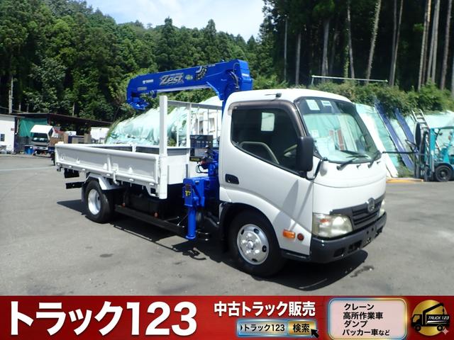 2010 Hino Dutro
