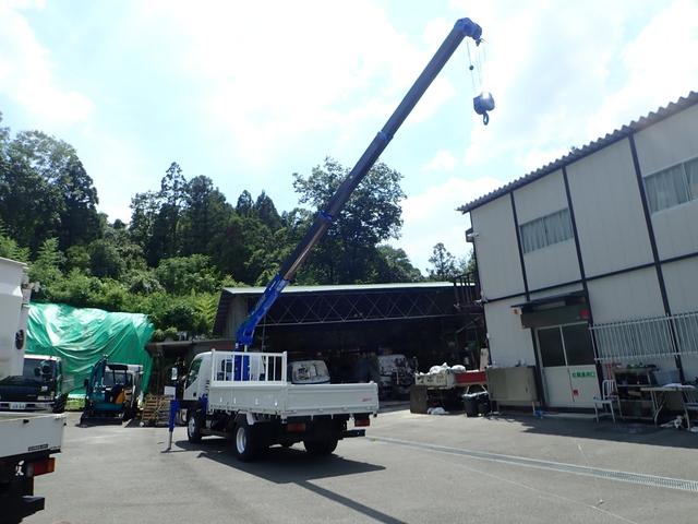 2010 Hino Dutro – thumbnail 2