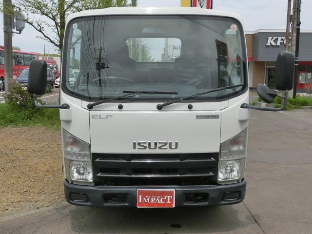 2009 Isuzu Elf – thumbnail 2