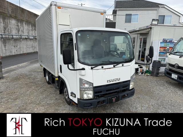 2010 Isuzu Elf