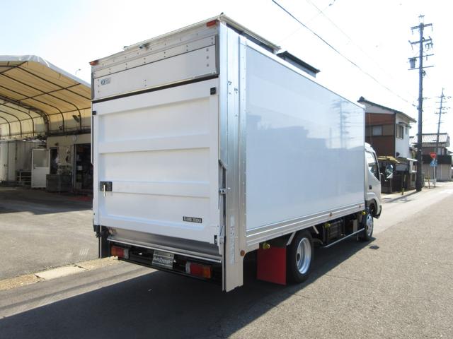 2008 Hino Dutro – thumbnail 4