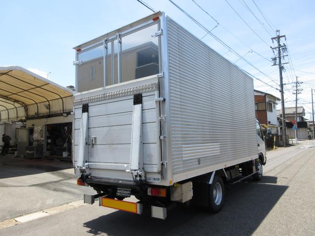 2008 Hino Dutro – thumbnail 4