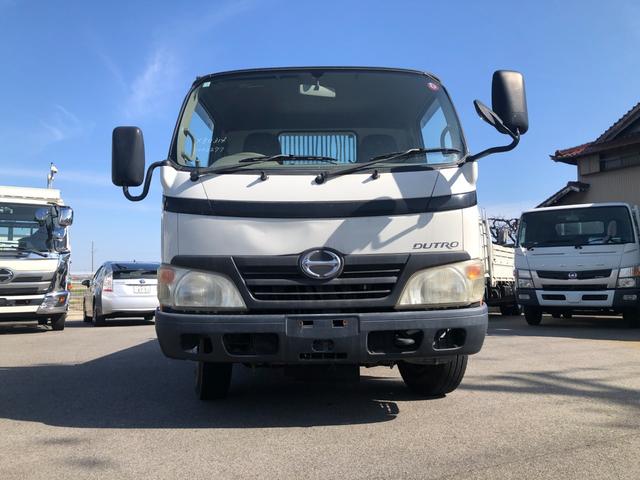 2010 Hino Dutro – thumbnail 2