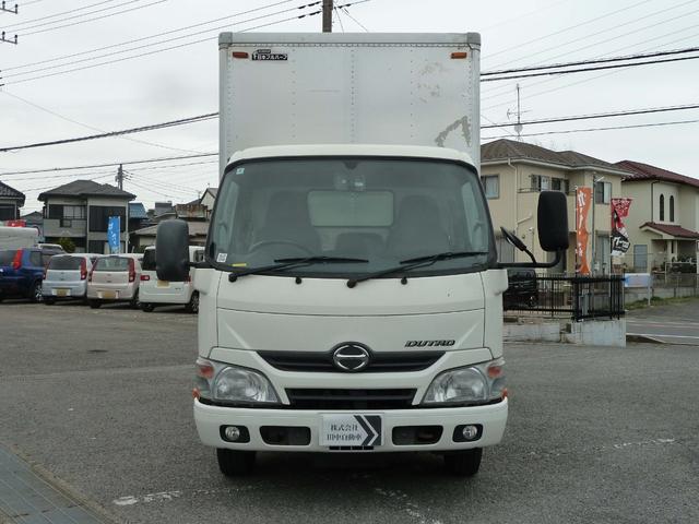 2011 Hino Dutro – thumbnail 3