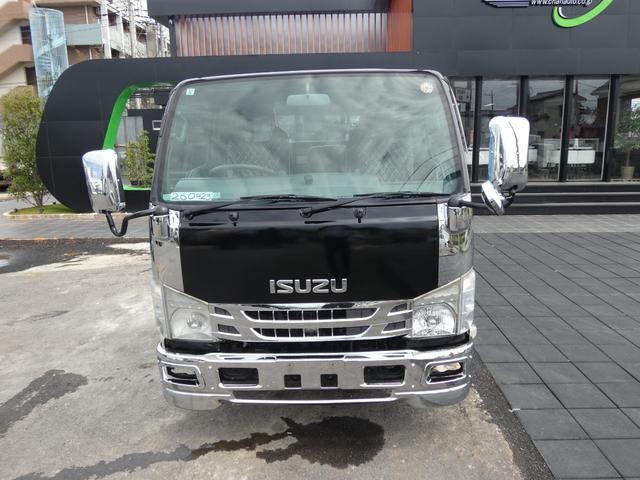 2009 Isuzu Elf – thumbnail 2