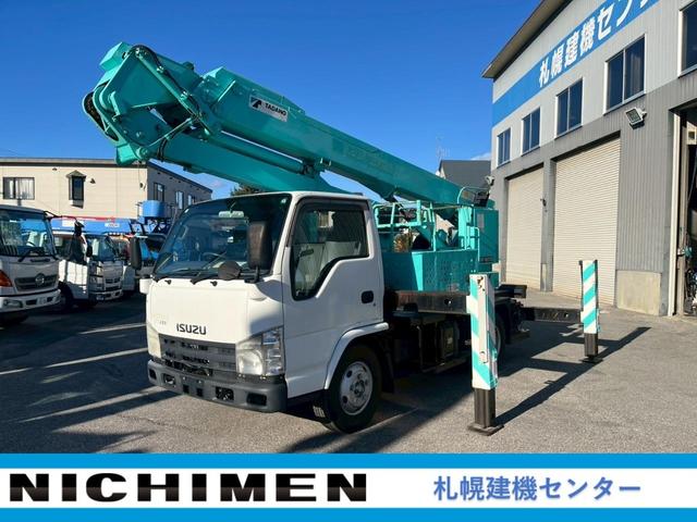 2009 Isuzu Elf