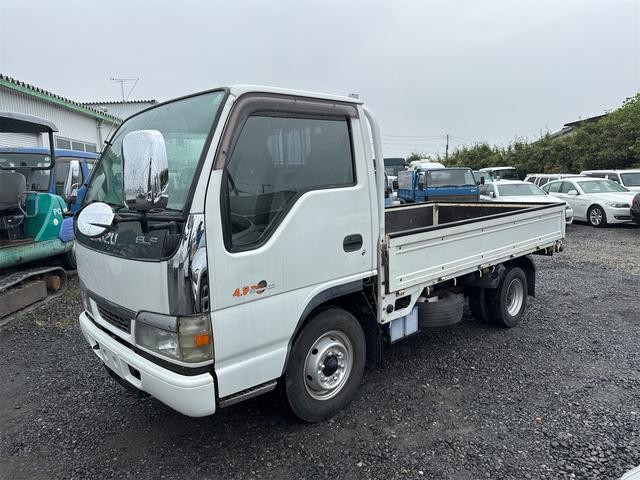 2003 Isuzu Elf