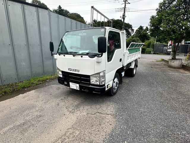 2011 Isuzu Elf