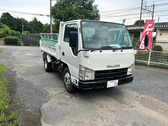 2011 Isuzu Elf – thumbnail 2