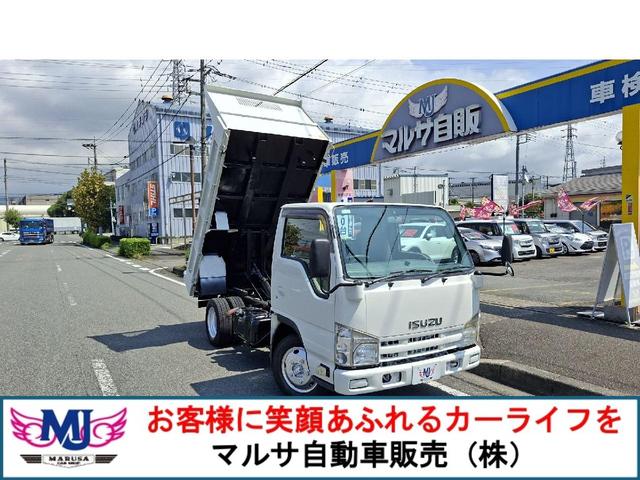 2011 Isuzu Elf